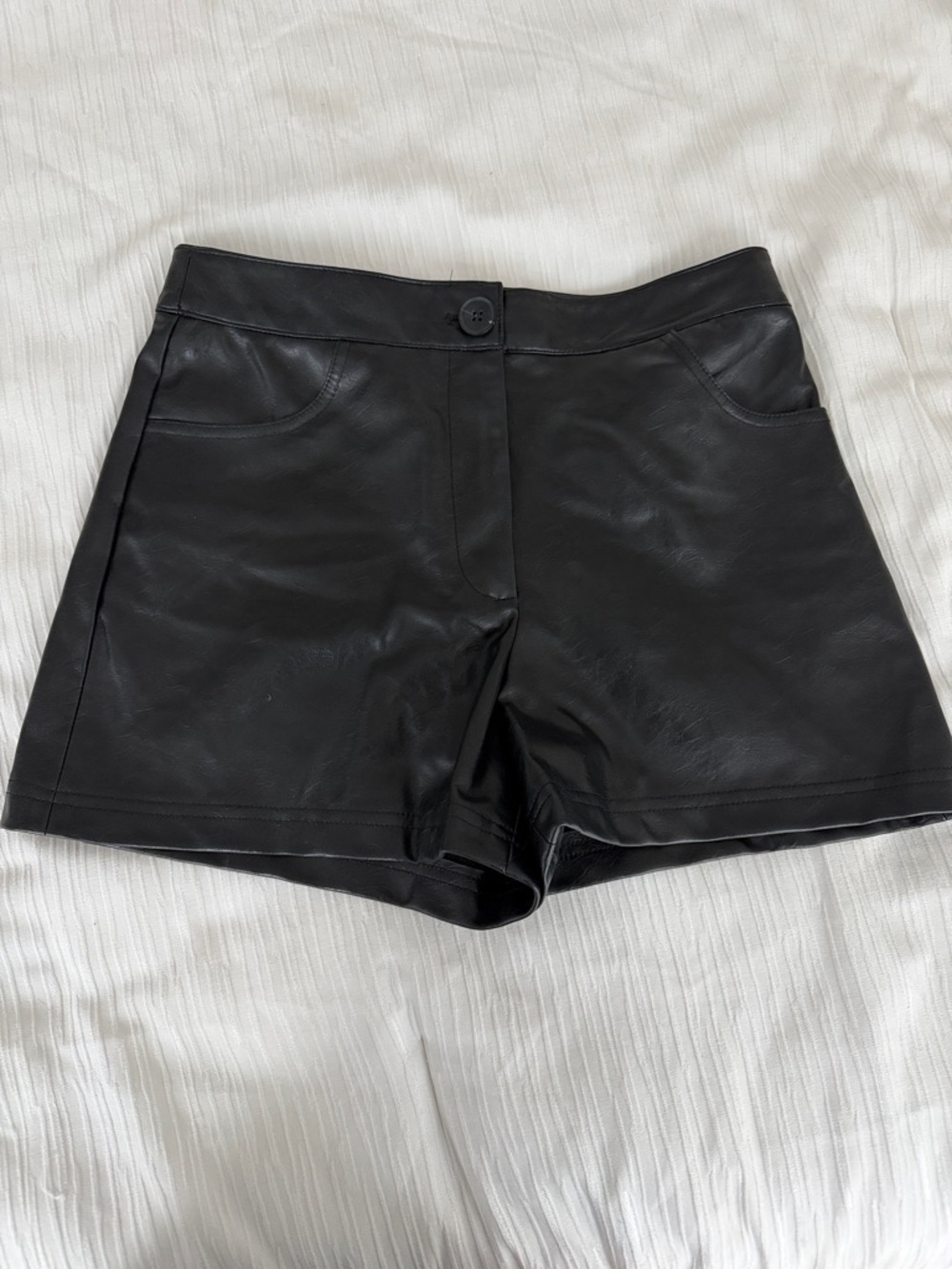 Zara Black High-Waist Faux Leather Shorts